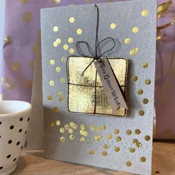 Konfettipapierkarte. Alles Liebe.