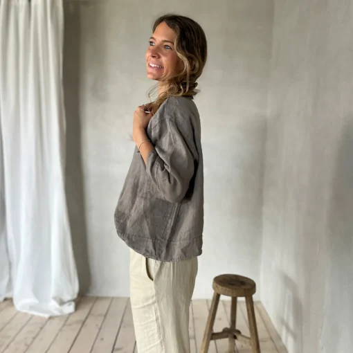 kurzes Leinen Shirt