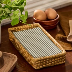 Serviette gestreift