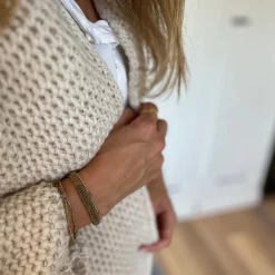 Strickjacke grob