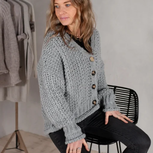 Strickjacke kurz