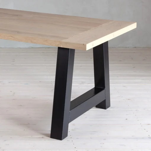 Tisch Eiche Basic
